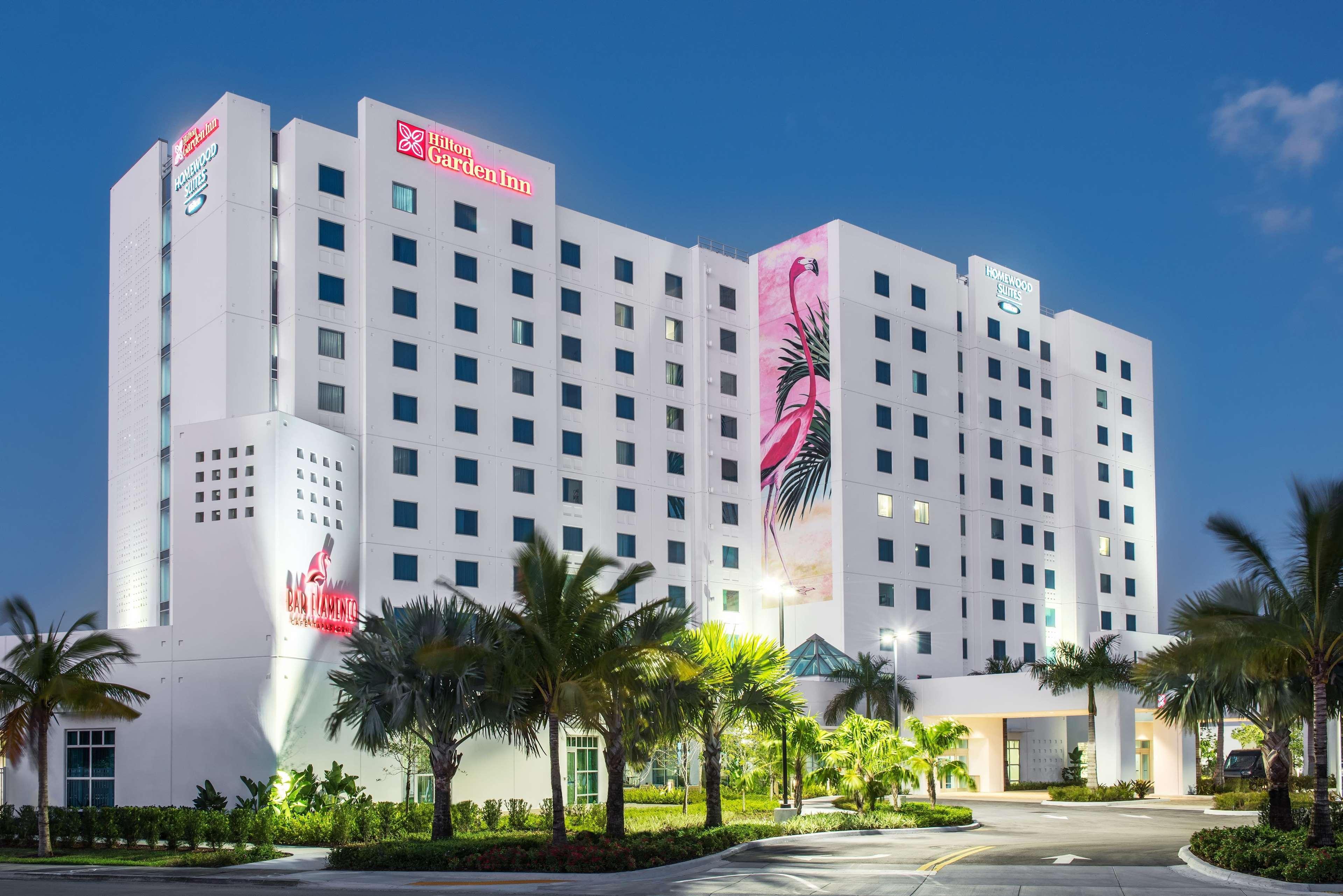 Homewood Suites By Hilton Miami Dolphin Mall Exterior photo